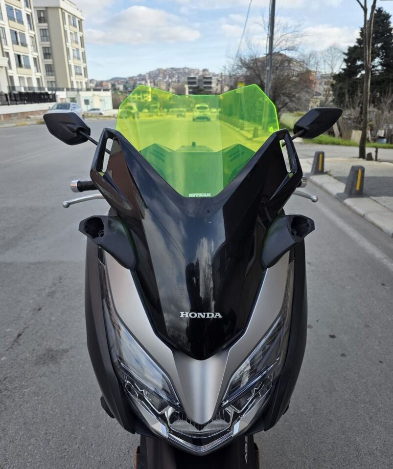 MOTOCAM Honda Forza 250 Ön Cam 2018-2020 Model 43cm Neon Sarı Renkli 4mm
