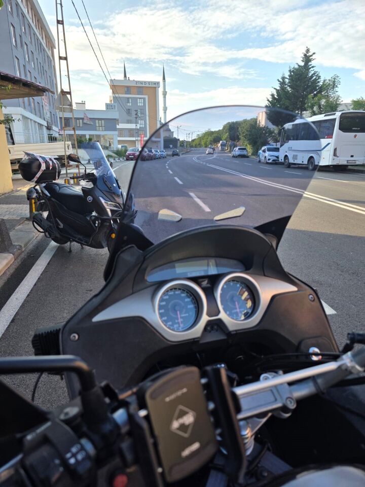 MOTOCAM Honda Varadero XL 650 Ön Cam 2004-2011 Model 48cm Füme Renkli 4mm