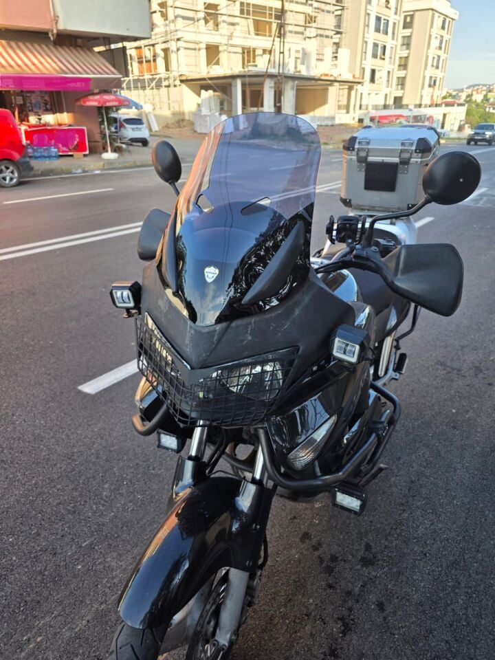 MOTOCAM Honda Varadero XL 650 Ön Cam 2004-2011 Model 48cm Füme Renkli 4mm