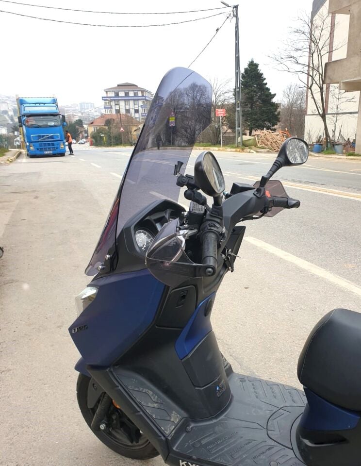 MOTOCAM Kymco Xtown CT 250 Ön Cam 2020-2026-2026 Model 83cm Füme Renkli 4mm UZUN