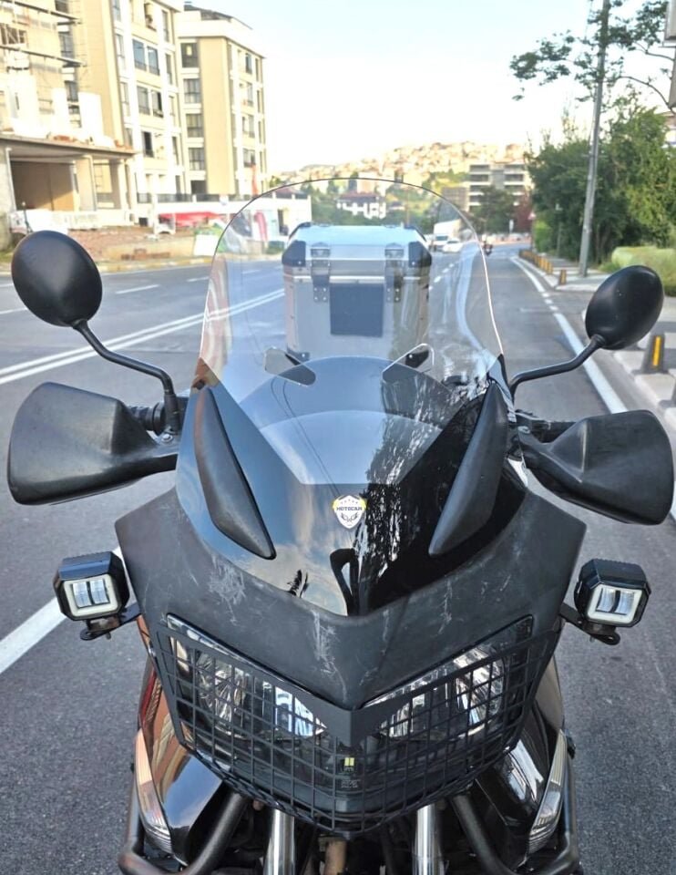 MOTOCAM Honda Varadero XL 650 Ön Cam 2004-2011 Model 48cm Şeffaf Renkli 4mm