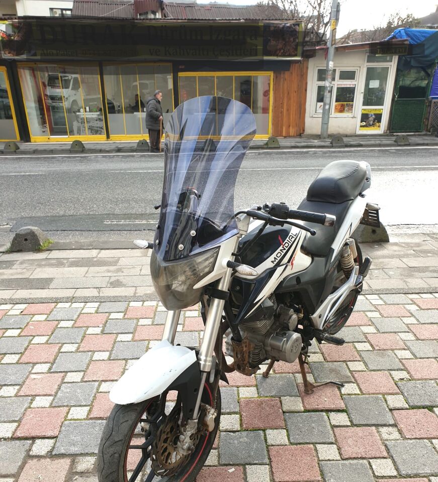 MOTOCAM Mondial 180 Z One S Ön Cam 58cm 2014-2022 Model Füme Renkli