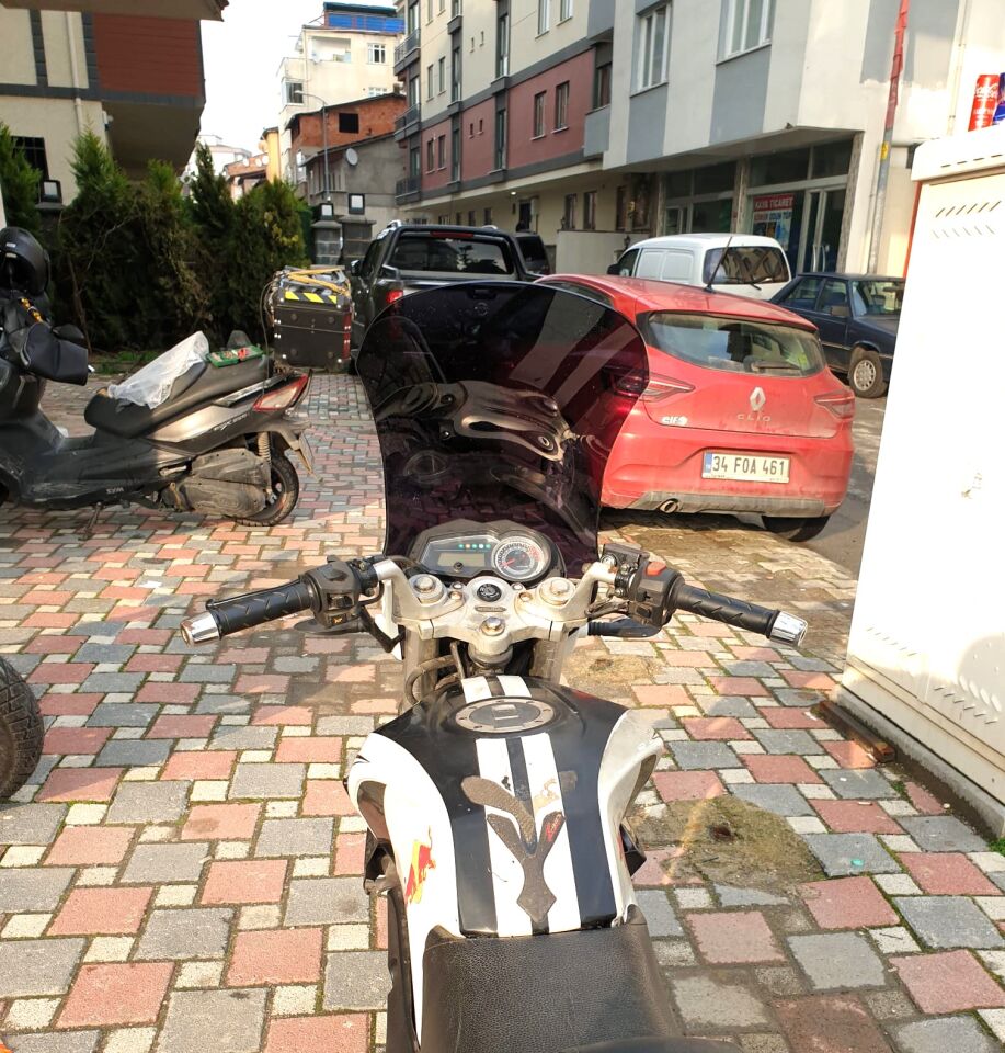 MOTOCAM Mondial 180 Z One S Ön Cam 58cm 2014-2022 Model Siyah Renkli