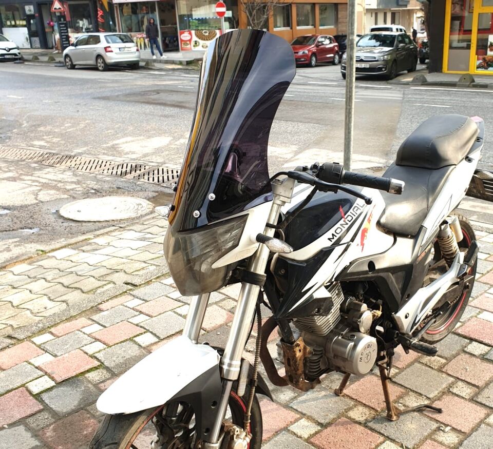 MOTOCAM Mondial 180 Z One S Ön Cam 58cm 2014-2022 Model Siyah Renkli