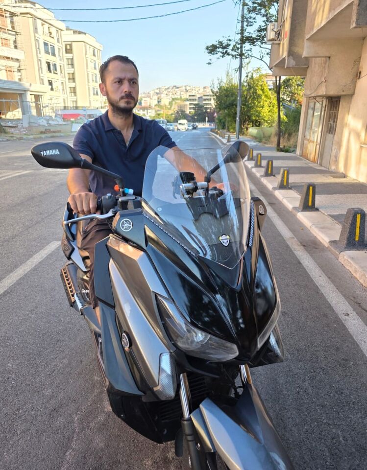 MOTOCAM Yamaha Xmax Ön Cam 2014-2017 Model 36cm Şeffaf Renkli 4mm SPORTİF