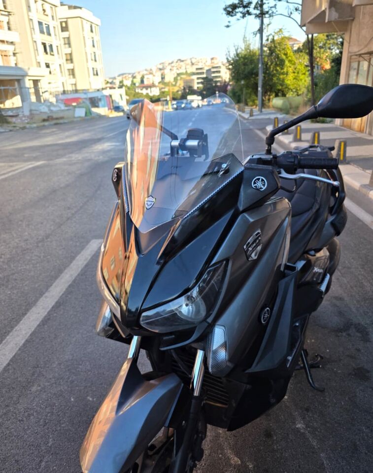 MOTOCAM Yamaha Xmax Ön Cam 2014-2017 Model 36cm Şeffaf Renkli 4mm SPORTİF
