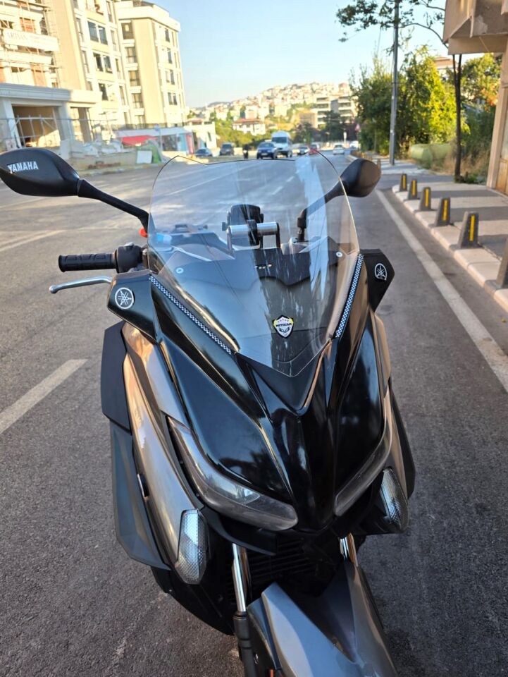 MOTOCAM Yamaha Xmax Ön Cam 2014-2017 Model 36cm Şeffaf Renkli 4mm SPORTİF