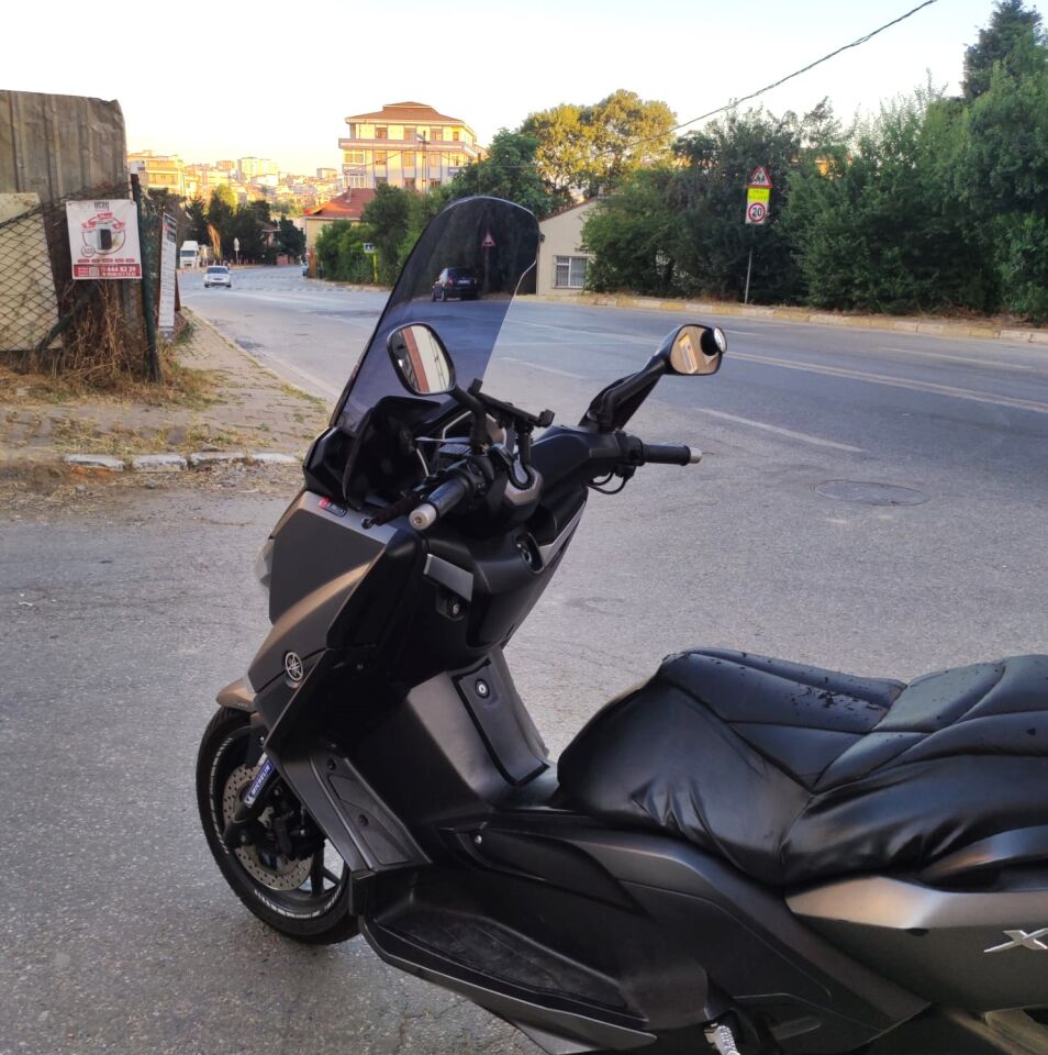 MOTOCAM Yamaha Xmax Ön Cam 2014-2017 Model 58cm Füme Renkli 4mm