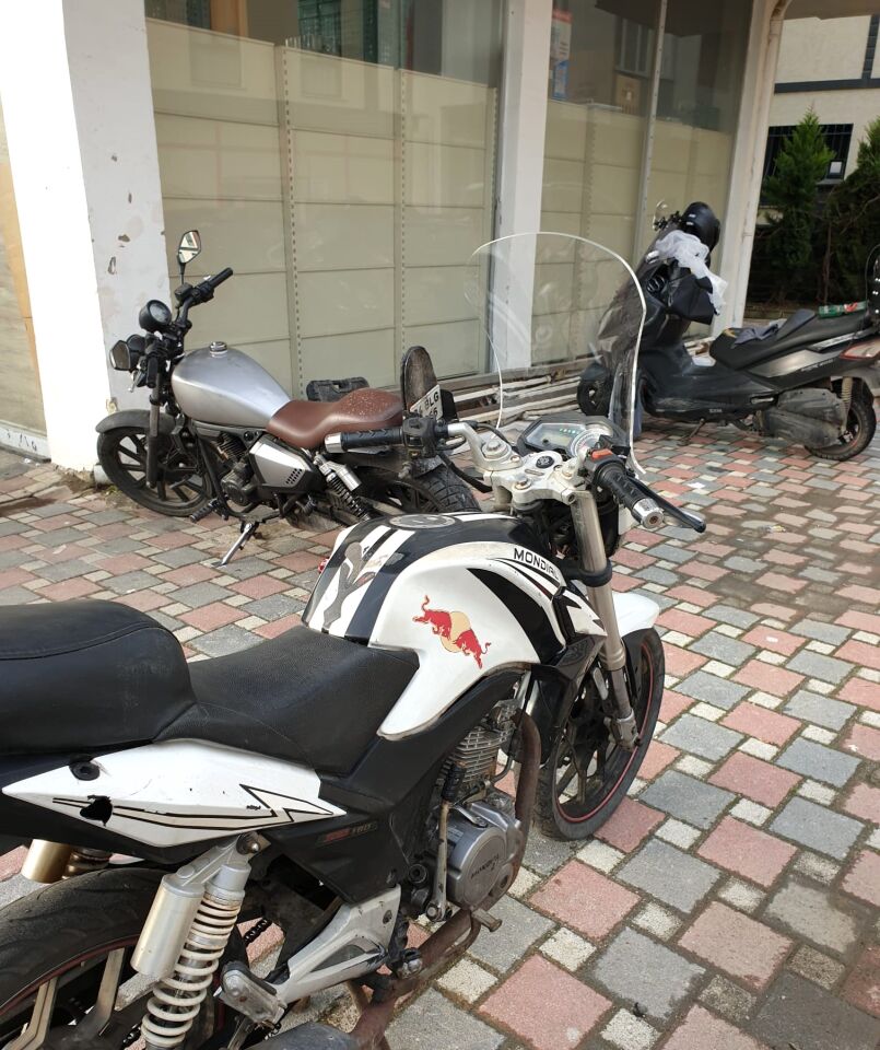 MOTOCAM Mondial 180 Z One S Ön Cam 58cm 2014-2022 Model Şeffaf Renkli