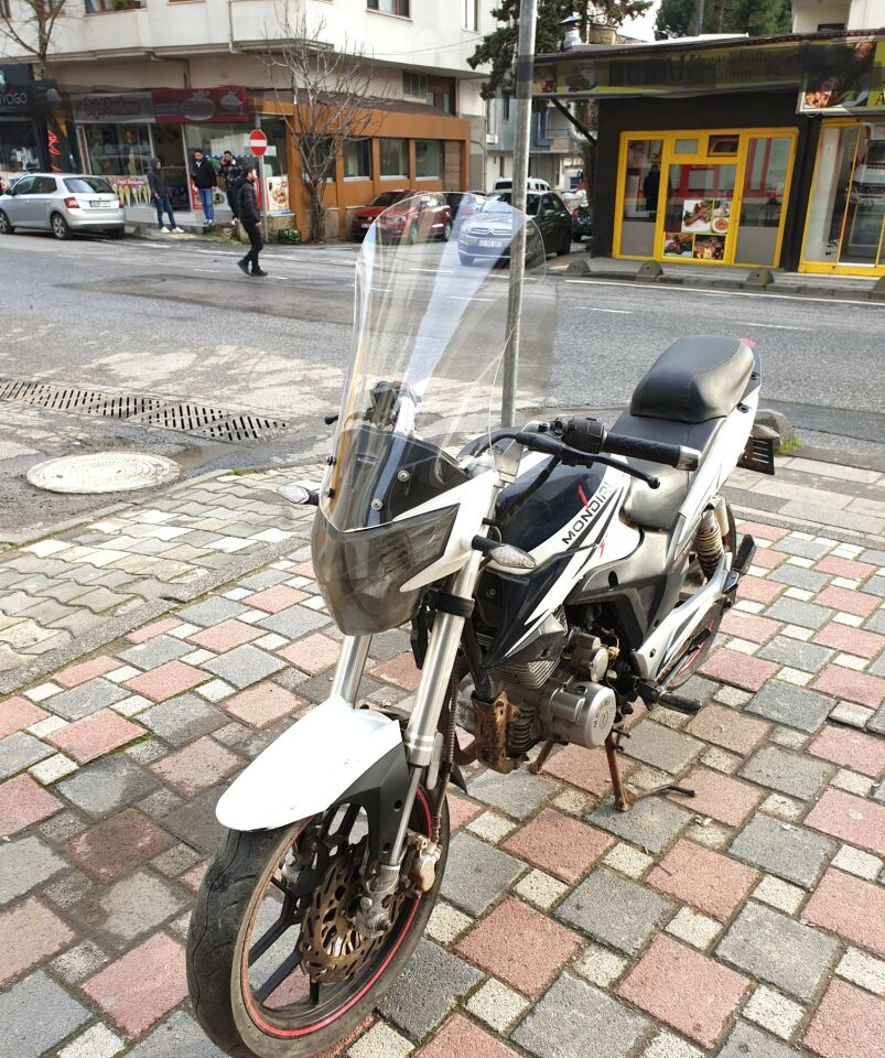 MOTOCAM Mondial 180 Z One S Ön Cam 58cm 2014-2022 Model Şeffaf Renkli