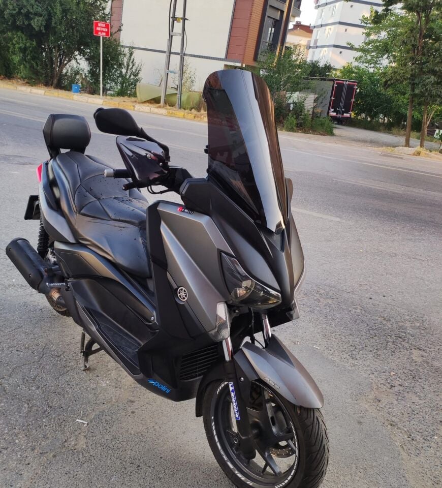 MOTOCAM Yamaha Xmax Ön Cam 2014-2017 Model 58cm Siyah Renkli 4mm