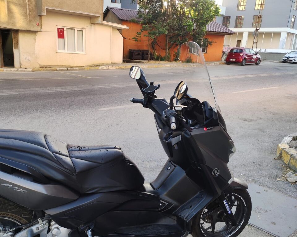 MOTOCAM Yamaha Xmax Ön Cam 2014-2017 Model 58cm Şeffaf Renkli 4mm