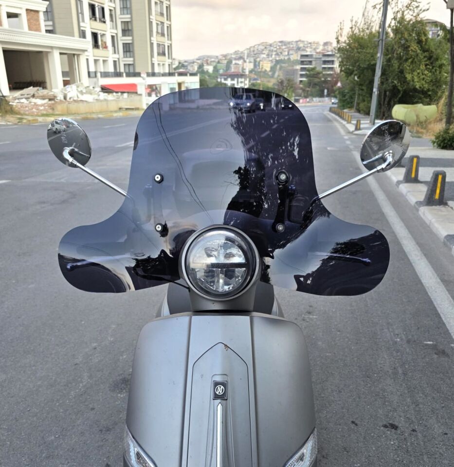 MOTOCAM Mondial Exon 125 Ön Cam 2023-2026 Model 39cm Siyah Renkli 4mm Elcikli APARATSIZ