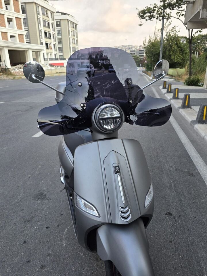 MOTOCAM Mondial Exon 125 Ön Cam 2023-2026 Model 39cm Siyah Renkli 4mm Elcikli APARATSIZ