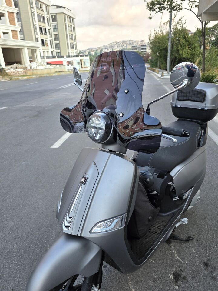 MOTOCAM Mondial Exon 125 Ön Cam 2023-2026 Model 39cm Siyah Renkli 4mm Elcikli APARATSIZ