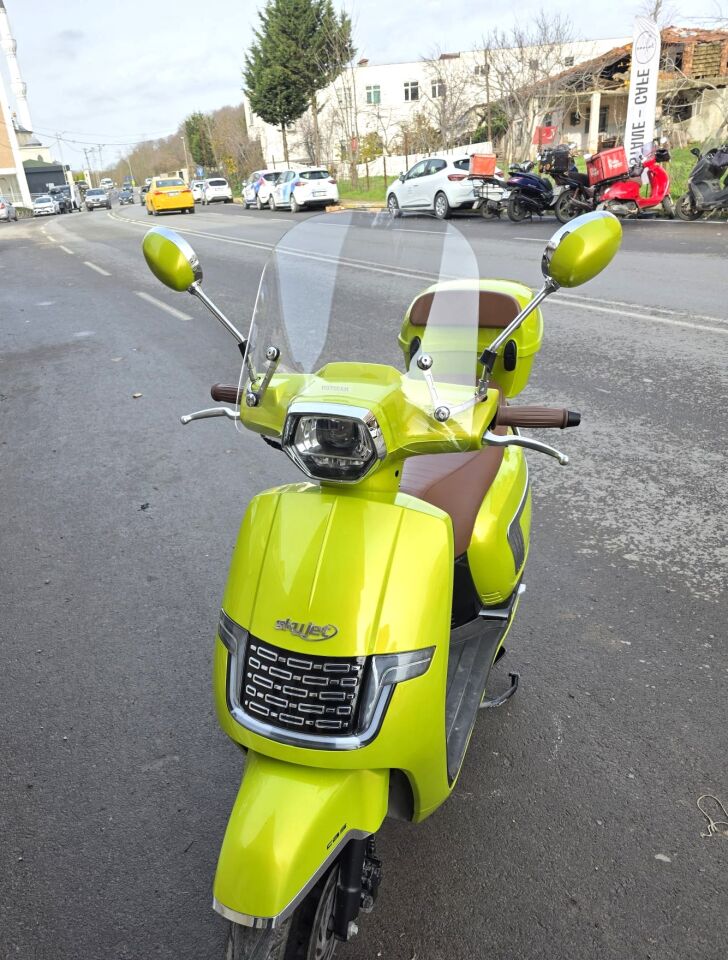 MOTOCAM Skyjet Ravida Ön Cam 2024-2026 Model 38cm Şeffaf Renkli 4mm APARATSIZ