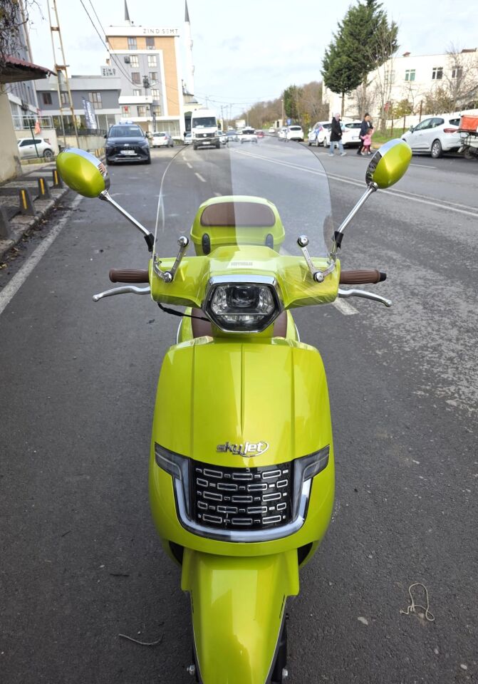 MOTOCAM Skyjet Ravida Ön Cam 2024-2026 Model 38cm Şeffaf Renkli 4mm APARATSIZ