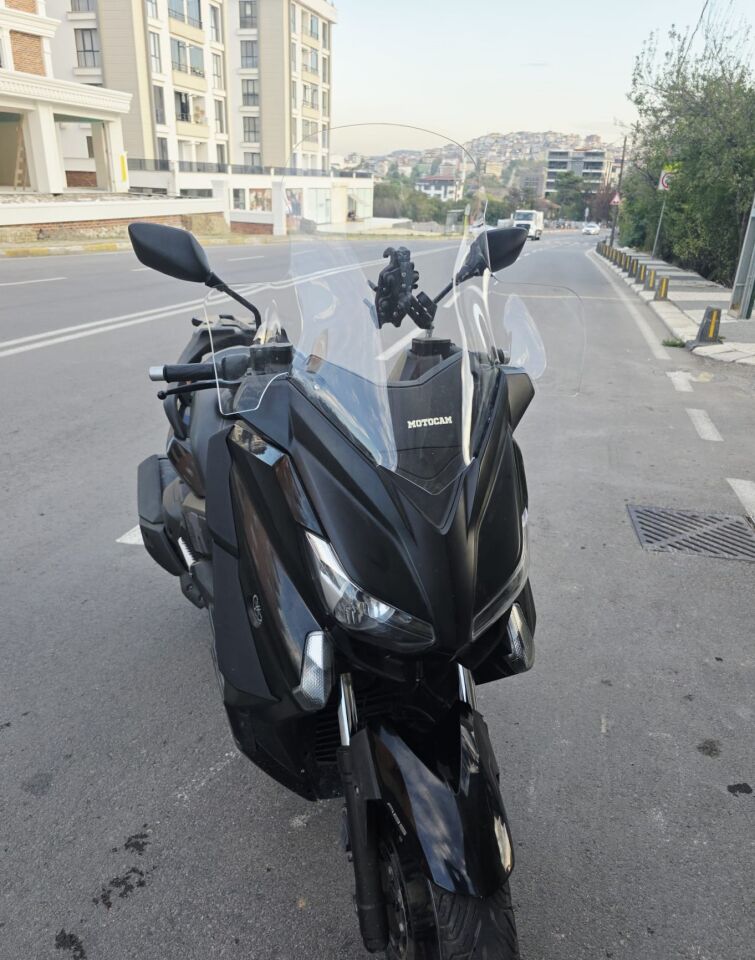 MOTOCAM Yamaha Xmax Ön Cam 2014-2017 Model 59cm Şeffaf Renkli 4mm ELCİKLİ