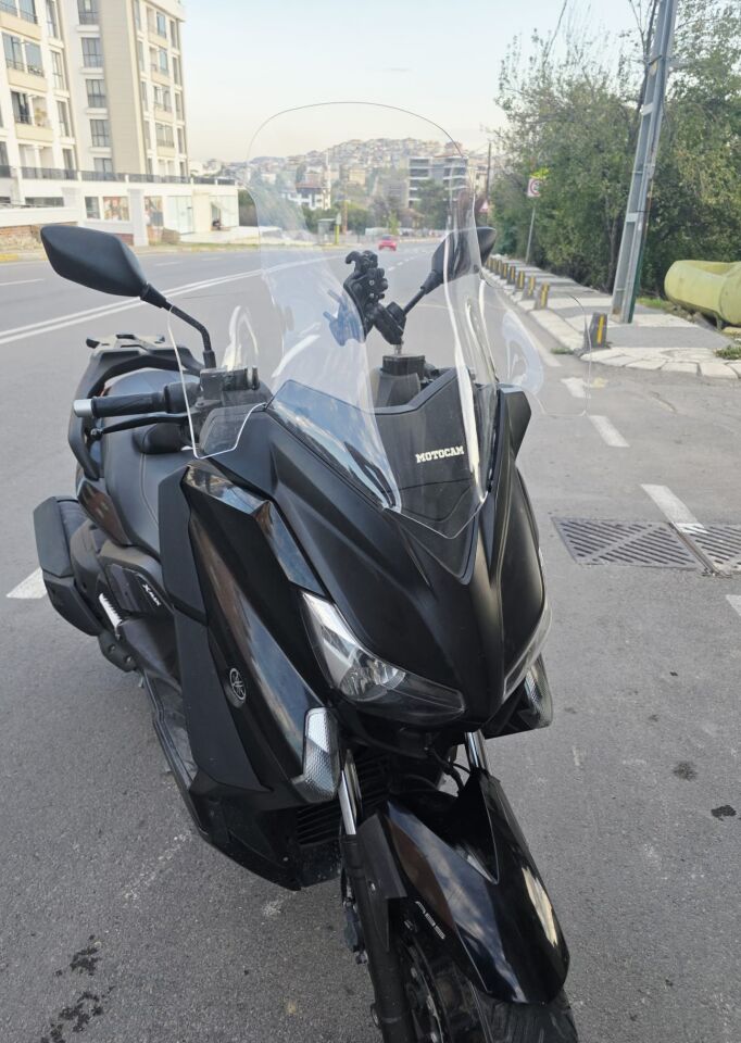 MOTOCAM Yamaha Xmax Ön Cam 2014-2017 Model 59cm Şeffaf Renkli 4mm ELCİKLİ