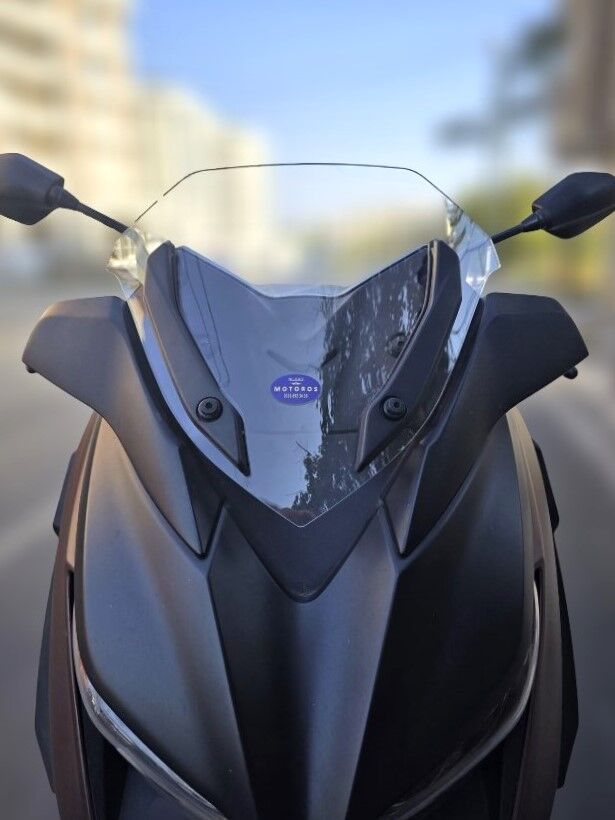 MOTOCAM Yamaha Xmax Ön Cam 2018-2022 Model 36cm Şeffaf Renkli 4mm SPORTİF