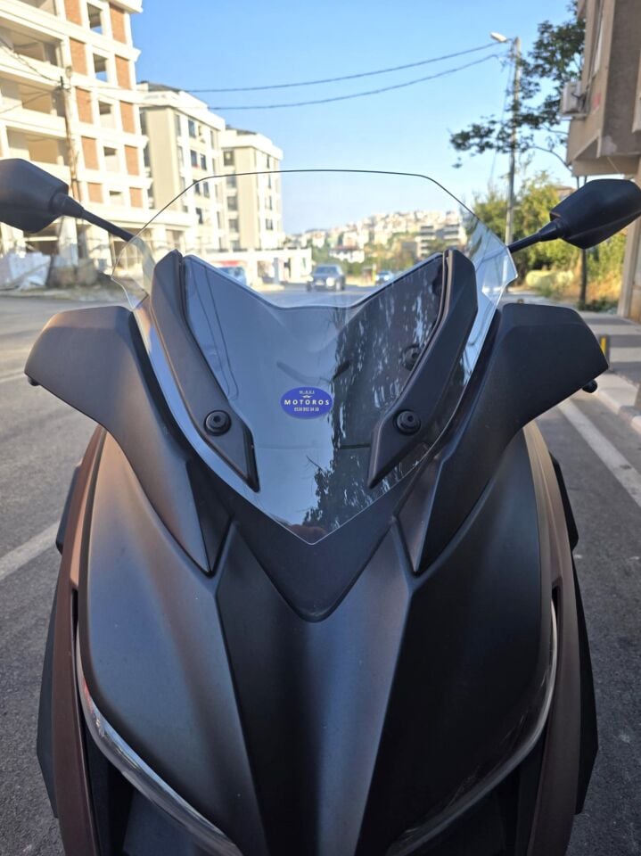 MOTOCAM Yamaha Xmax Ön Cam 2018-2022 Model 36cm Şeffaf Renkli 4mm SPORTİF