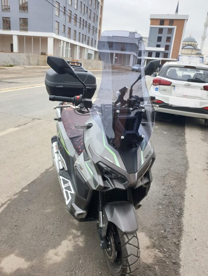 MOTOCAM Mondial Ressivo 250 Ön Cam 2023-2026 Model 68cm Füme Renkli 4mm