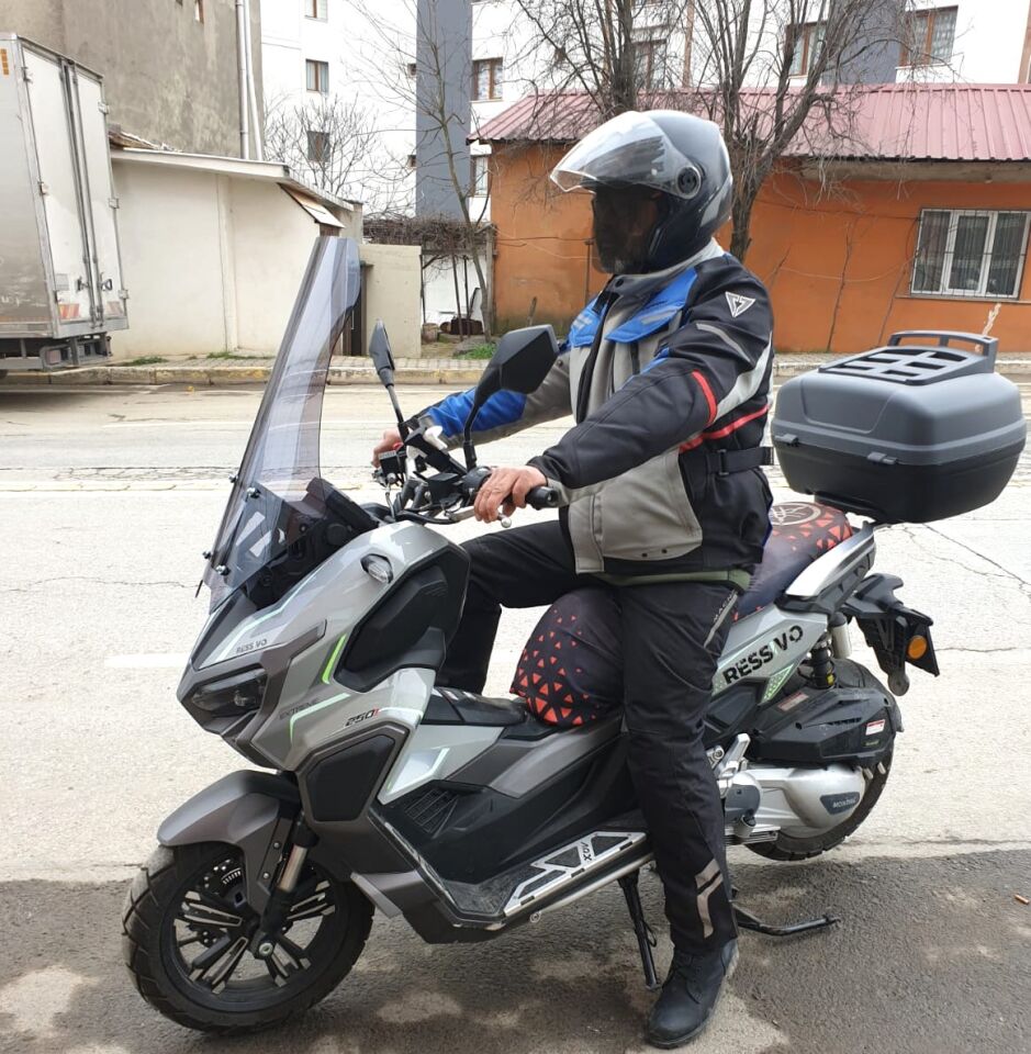 MOTOCAM Mondial Ressivo 250 Ön Cam 2023-2026 Model 68cm Füme Renkli 4mm