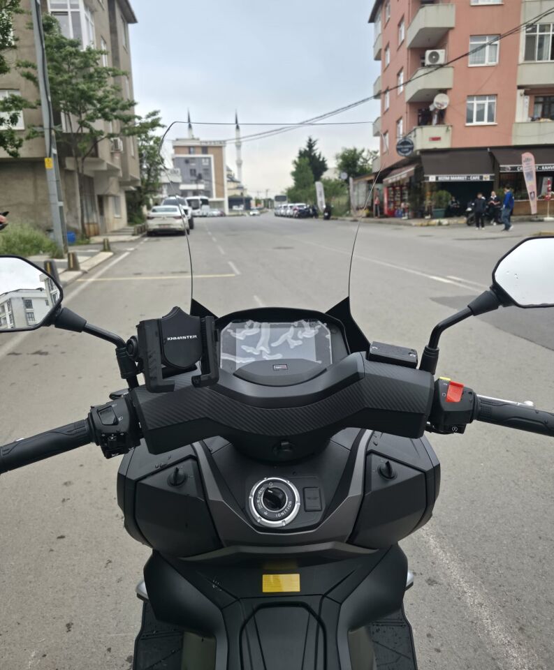 MOTOCAM RKS Blade 350 Ön Cam 2023-2026 Model 75cm Şeffaf Renkli 4mm UZUN