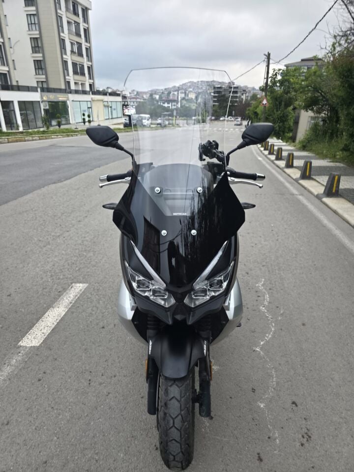 MOTOCAM RKS Blade 350 Ön Cam 2023-2026 Model 75cm Şeffaf Renkli 4mm UZUN
