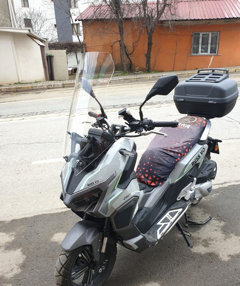 MOTOCAM Mondial Ressivo 250 Ön Cam 2023-2026 Model 75cm Şeffaf Renkli 4mm UZUN