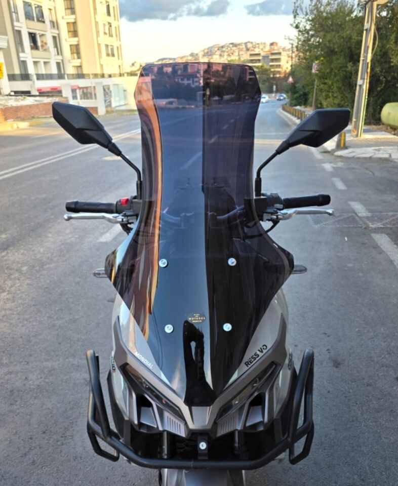 MOTOCAM Mondial Ressivo 250 Ön Cam 2023-2026 Model 78cm Siyah Renkli 4mm