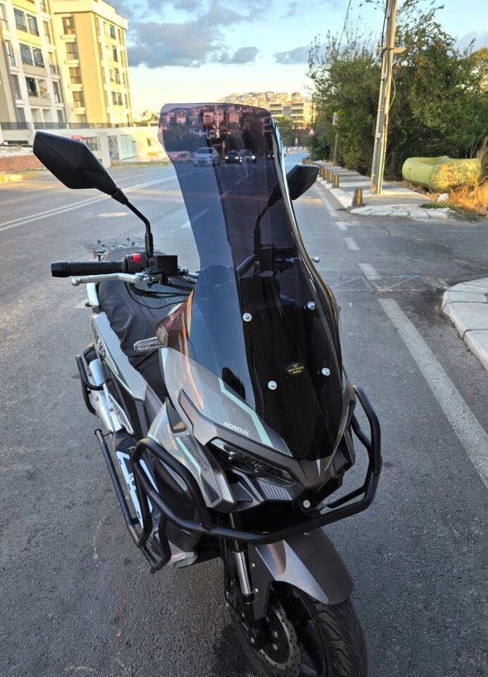 MOTOCAM Mondial Ressivo 250 Ön Cam 2023-2026 Model 78cm Siyah Renkli 4mm