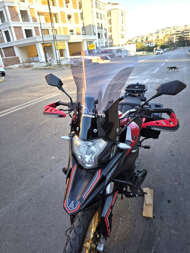 MOTOCAM Mondial Rx3 İ Evo Ön Cam 2015-2022 Model 52cm Füme Renkli 4mm UZUN