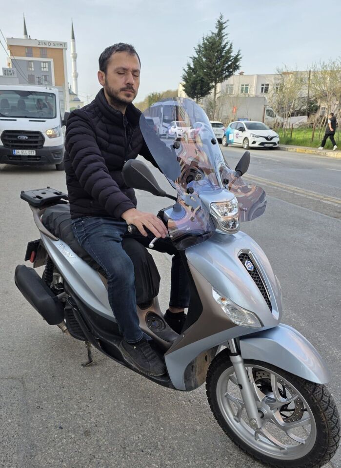 MOTOCAM Piaggio Medley S 150 Ön Cam 2021-2026 Model 56cm füme Renkli Elcikli APARATSIZDIR