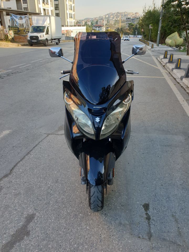Suzuki Burgman 400 K7 Ön Cam 2007-2015 Model 70cm