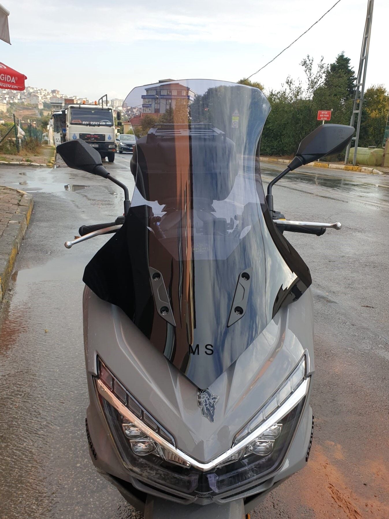 MOTOCAM Mondial Strada 125 Ön Cam 2023-2026 Model 75cm Füme Renkli 4mm UZUN