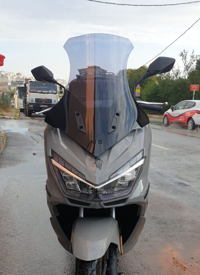 MOTOCAM Mondial Strada 125 Ön Cam 2023-2026 Model 75cm Füme Renkli 4mm UZUN