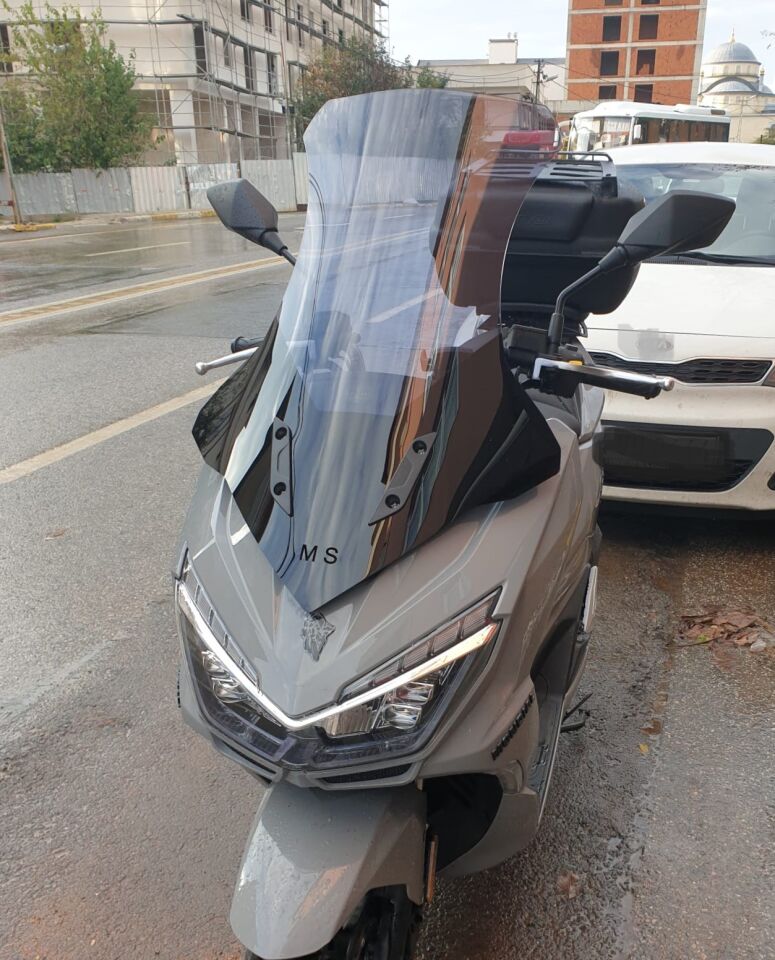 MOTOCAM Mondial Strada 125 Ön Cam 2023-2026 Model 75cm Füme Renkli 4mm UZUN