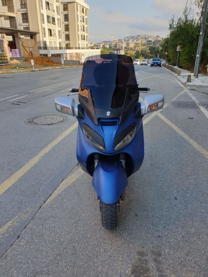 Suzuki Burgman 650 Ön Cam 2005-2018 Model 65cm