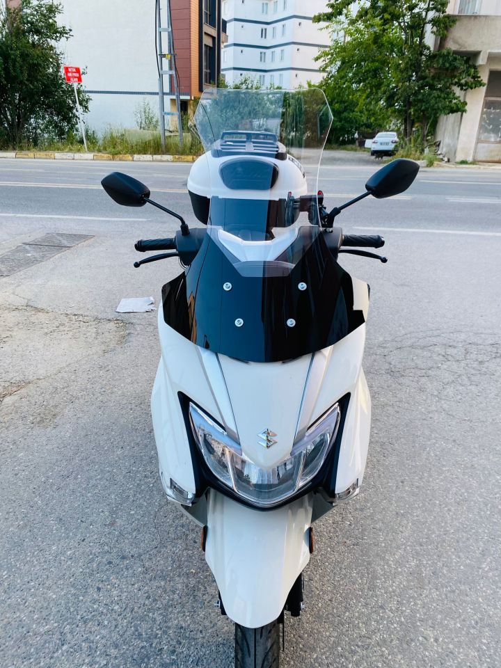 Suzuki Burgman Street Ex 125 Ön Cam 2023-2025 Model 62cm
