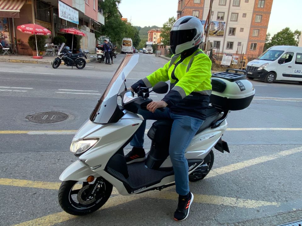 Suzuki Burgman Street Ex 125 Ön Cam 2023-2025 Model 62cm Şeffaf Renkli