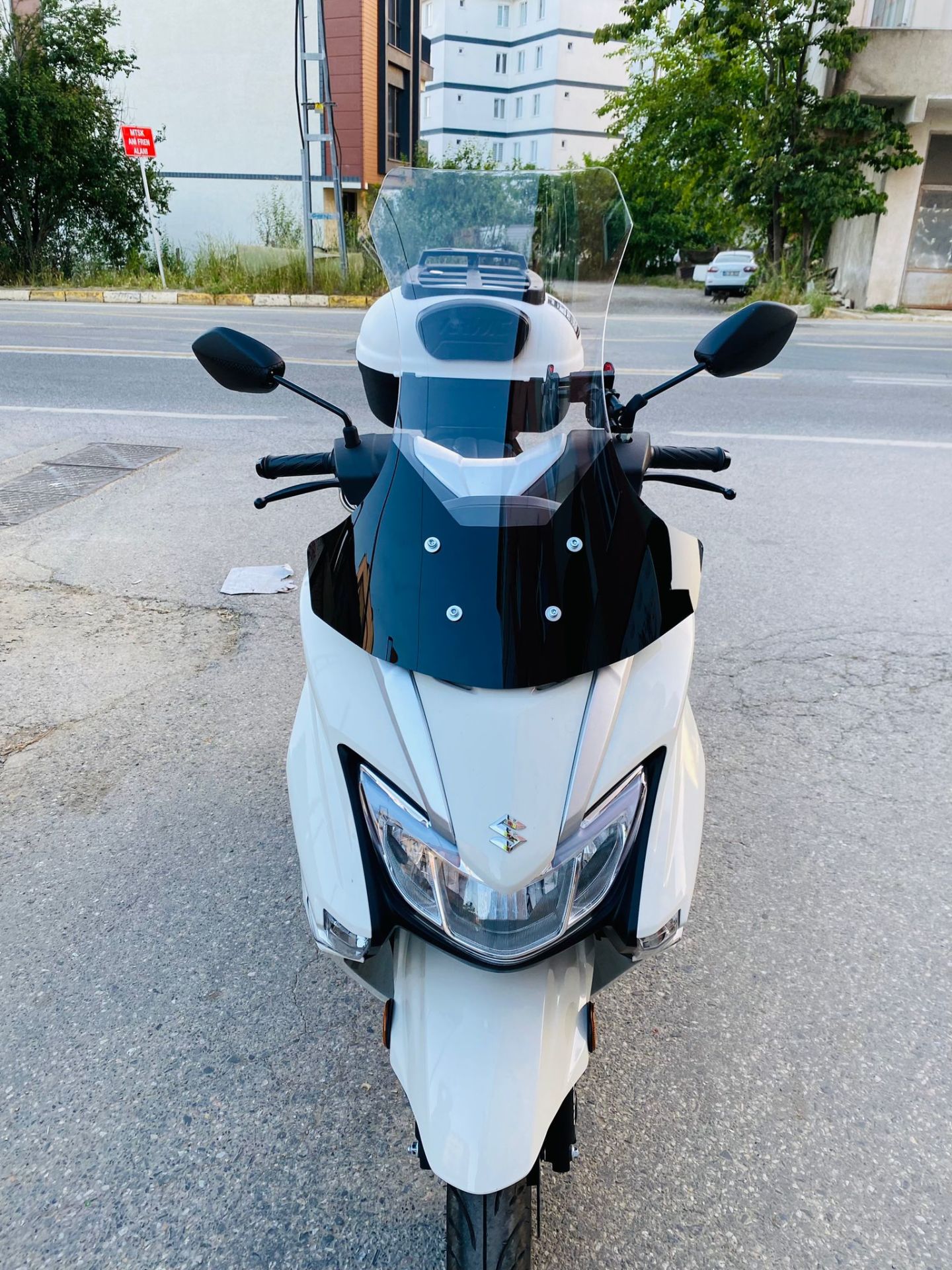 Suzuki Burgman Street Ex 125 Ön Cam 2023-2025 Model 62cm Şeffaf Renkli