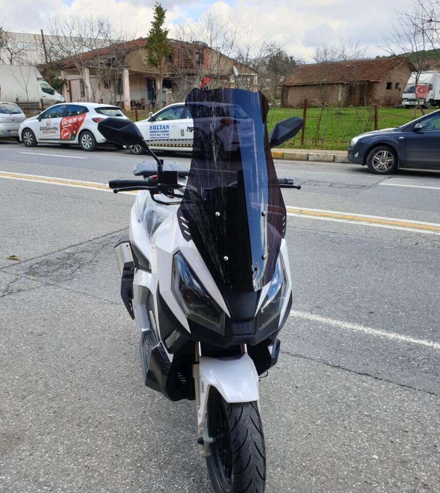 MOTOCAM RMG Moto Gusto Dream 150 Ön Cam 2023-2026 Model 75cm Siyah Renkli 4mm UZUN