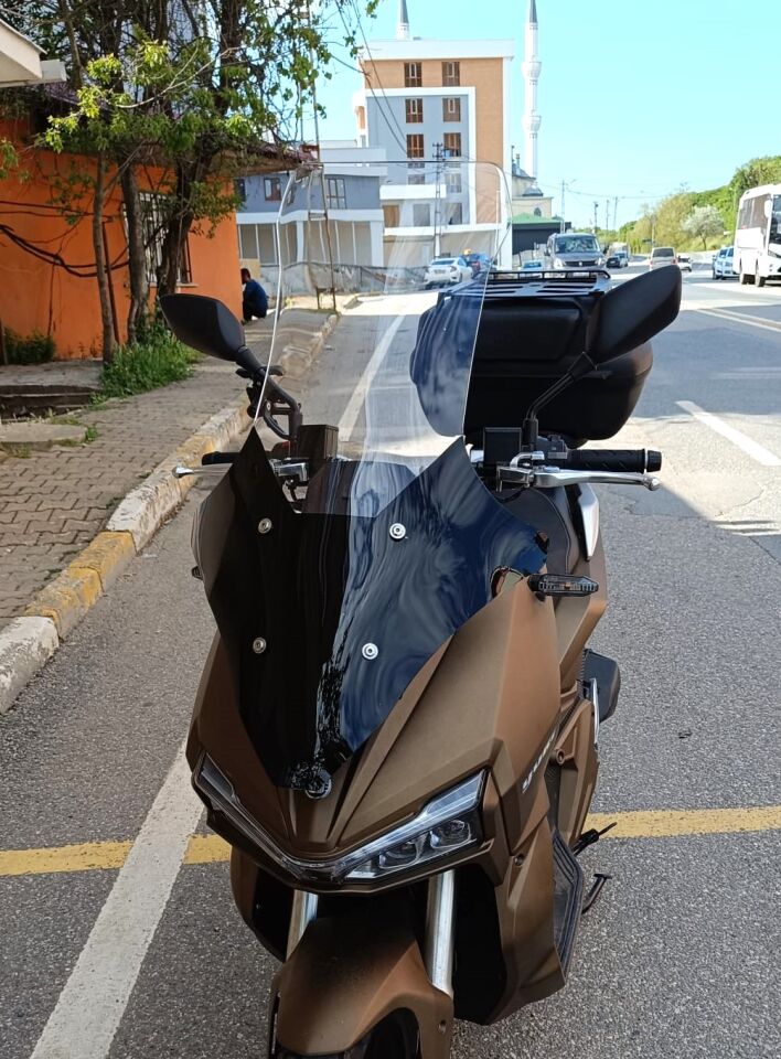 MOTOCAM Yuki Adventure 150 Ön Cam 2023-2026 Model 78cm Şeffaf Renkli 4mm UZUN