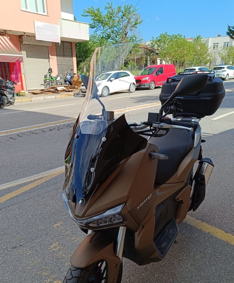 MOTOCAM Yuki Adventure 150 Ön Cam 2023-2026 Model 78cm Şeffaf Renkli 4mm UZUN