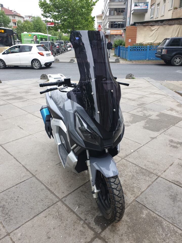 MOTOCAM RMG Moto Gusto Dream 150 Ön Cam 2023-2026 Model 78cm Siyah Renkli 4mm UZUN