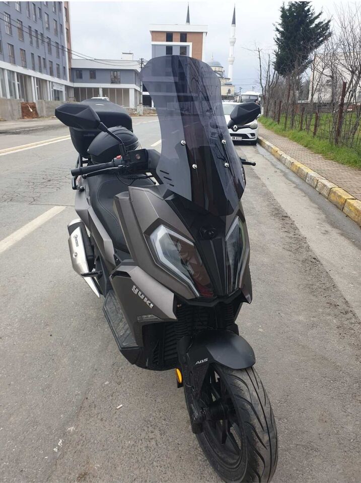 MOTOCAM Yuki Defender Ön Cam 2023-2026 Model 63cm Siyah Renkli 4mm