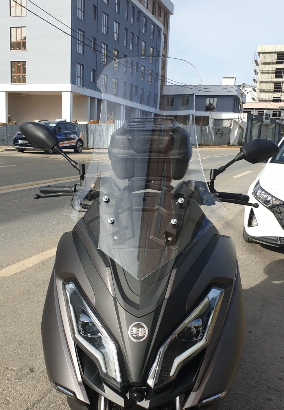 MOTOCAM Yuki Explorer 250 Ön Cam 2021-2026 Model 72cm Şeffaf Renkli 4mm UZUN