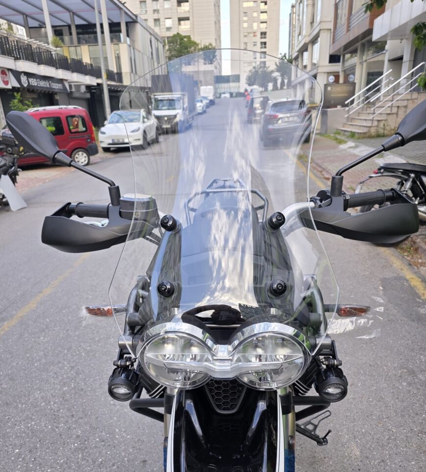 MOTOCAM Moto Guzzi V85 Ön Cam 2019-2023 Model 58cm Şeffaf Renkli 4mm