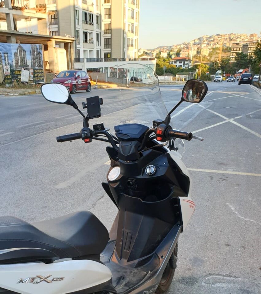 MOTOCAM Motolüx Mtx 125 Ön Cam 2022-2026 Model 65cm Şeffaf Renkli 4mm ORTA BOYLU